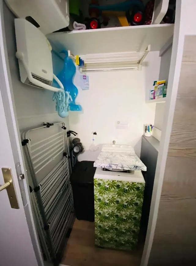 Le Navarre, charmant T2 familial équipé, en rez-de-chaussée, très bien situé en centre ville de Cauterets 0*,